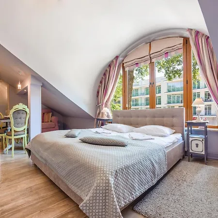 Kurort Apartamento *